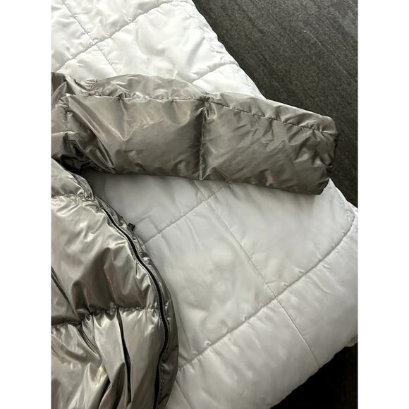 Moncler Men’s Puffer Metallic Silver Winter Jacket Size Small - Picture 14 of 14